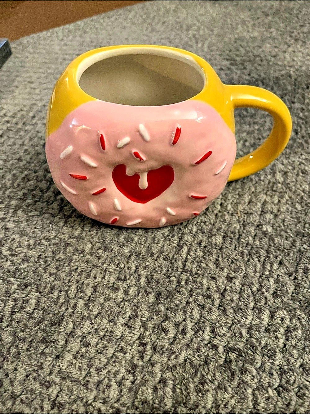 Donut Mug in Yellow & Pink
